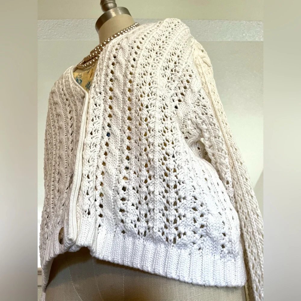 NWT M White Knit Cardigan Sweater - Picture 3 of 9